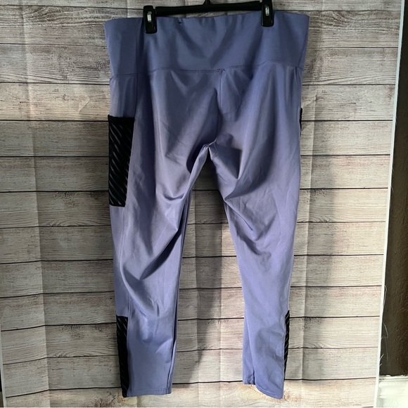 Purple Athletic Leggings with Black Details & Pockets, Size 3X - Picture 2 of 7